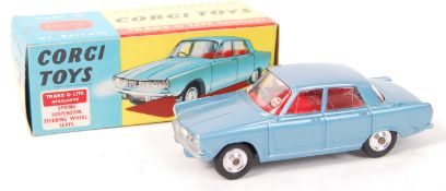 VINTAGE DIECAST CORGI TOYS MODEL 252 ROVER 2000