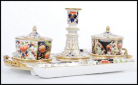 19TH CENTURY ROYAL CROWN DERBY IMARI PATTERN DESK STAND TIDY