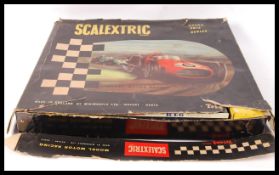 VINTAGE SCALEXTRIC GRAND PRIX G.P.3 SLOT CAR RACING SET