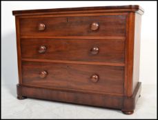 A good Victorian mahogany 2 over 2 cottage chest of drawers. Raised on a plinth base with 2 short