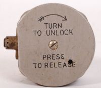 ORIGINAL WWII RAF PARACHUTE RELEASE BUCKLE - AUTOGRAPHED