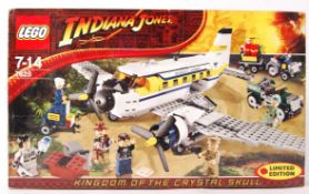 LEGO INDIANA JONES 7628 ' PERIL IN PERU ' BOXED SET