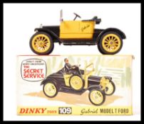 DINKY TOYS SCALE DIECAST MODEL 109 THE SECRET SERVICE