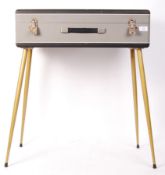 ITALIAN 1960'S ELECTRIC ORGAN BY J. BUSILACCHIO
