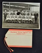 1965 Manchester United press b & w team photo size 8 ¼ 