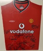 2000-02 Manchester United Signed football shirt signed by 11 players includes David Beckham, Paul