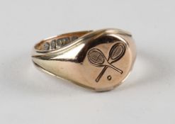 9ct Gold Tennis Signet Ring with crossed Tennis Rackets hallmarked Chester 1899, weight 8g,