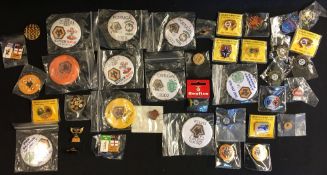 Collection of Wolverhampton Wanderers badges 'Football League Cup Winners', 'Out of Darkness