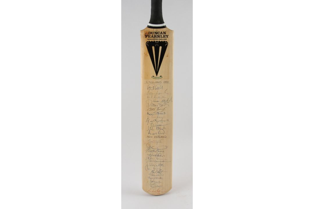 Cricket - 1990 Signed England and New Zealand Cricket Bat Duncan Fearnley bat, signed to front