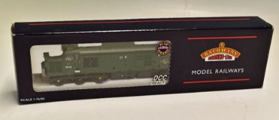OO Gauge Bachmann Branch-Line 32-776 Class 37/0 Diesel Locomotive in green D6707 DCC Ready Boxed