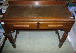 Writing Desk with 2x drawers to front, a leatherette inlaid top, measures 40x90x78cm approx.