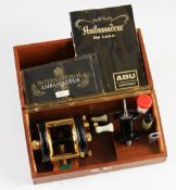 Scarce and early Abu Ambassadeur 5000 De Luxe Gold Plated Presentation Reel - boxed c.1965: black