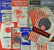 1958/1959 Sunderland programme collection homes (15) and aways (8) including Bristol Rovers,