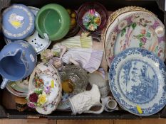 A collection of ceramics to include Vista Alegre, Minton, Cream ware, Prattware, Wedgwood, Dresden,