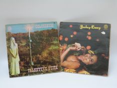 Vertigo Swirl Large - Colosseum Valentyne Suite VO1, vinyl appears very good with inner cover worn,