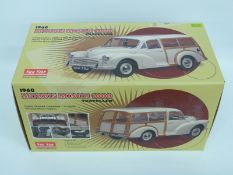 Sun Star 1:12 scale diecast model 1960 Morris Minor 1000 Traveller, in original box.