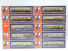 Ten Lima 00 gauge GWR coaches,