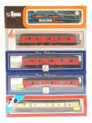 Five Lima 00 gauge coaches,