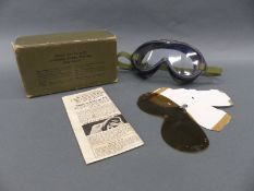WWII USAAF polaroid flying goggles type B8 with polarising spare lens,