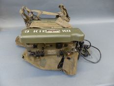 WWII American Signals Corps field portable radio BC 1000 B with accessories