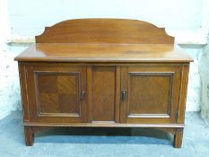 A twin cupboard washstand,