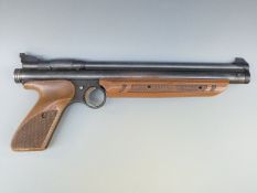 Crossman American Classic Model 1377 .177 target air pistol, serial number 279032958.