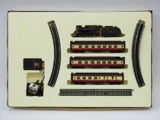 Airfix GMR 00 gauge train set St Pancras to Derby Circa 1958 54071-9,