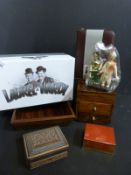 Chinese hardwood travelling vanity/ jewellery box with folding mirrored lid, wooden tray,