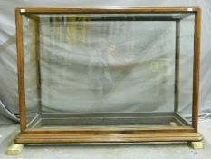 Ex Victoria & Albert Museum early 20thC glazed mahogany island table top or floor standing display