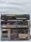 Mitsubishi turntable LT-70,