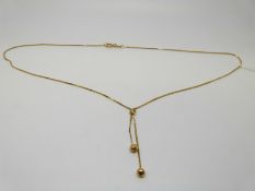 A 9ct gold necklace, 2.