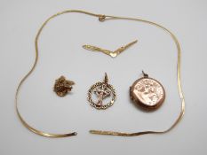 A 9ct gold ribbon necklace, a 9ct gold chain and pendant, a 9ct gold pendant (4.