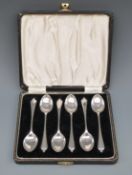 A cased set of six hallmarked silver tea spoons,