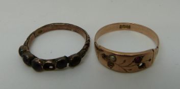 A Georgian ring set with purple cabochons and a 9ct gold ring, 3.