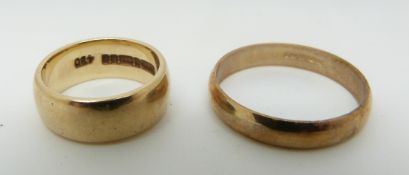 Two 9ct gold wedding bands, 6.