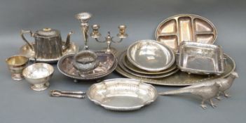 A quantity of silver plate including a retro P & O dish,