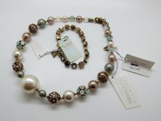 A Bulatti necklace and bracelet