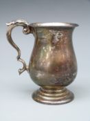 An Edward VIII hallmarked silver christening tankard, Birmingham 1908 maker William Aitken,