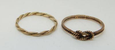A 9ct gold rope twist ring and another similar ring, 2.