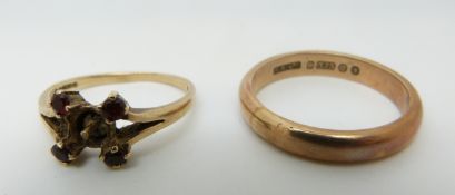 A 9ct gold wedding band and a 9ct gold ring, 8.