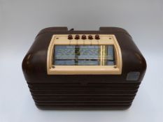 A 1930s Bush bakelite radio