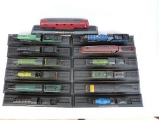 Forty 00 gauge railway locomotive models on named bases