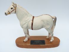Beswick Champion Gredington Simwnt horse on base,