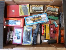 A quantity of 00 gauge rolling stock including five mainly boxed locomotives,