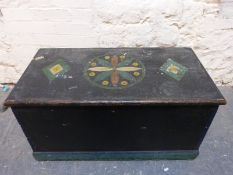 A 19thC painted pine travelling trunk with rope handles W95 x D47 x H47cm