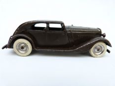 Tri-ang Minic clockwork tinplate Saloon Car with brown body,