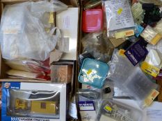 A large quantity of mainly 0 gauge line side accessories and other accessories,