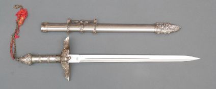 Replica WWII Nazi German dagger with scabbard,