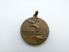 WWI Italian bronze medal, obverse inscribed 1st Alpini Regiment Valtanaro Battalion,