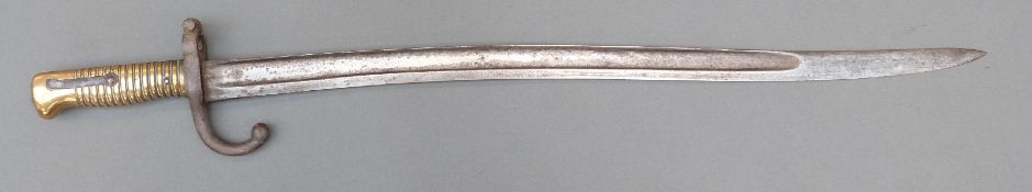 French 1866 pattern Yataghan bayonet with brass handle, marked 18125 to hilt,